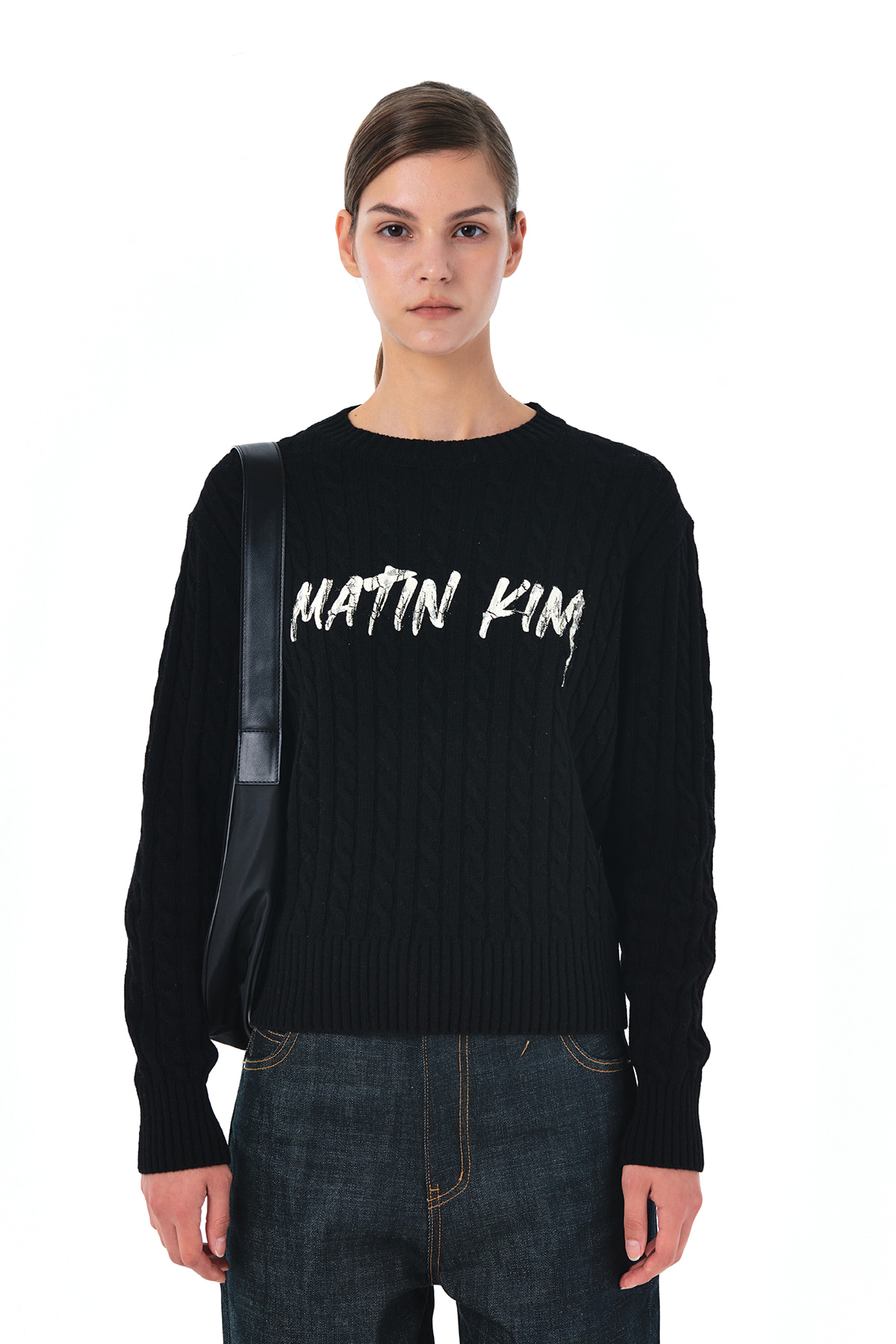 PAINTING LOGO CABLE PULLOVER IN BLACK