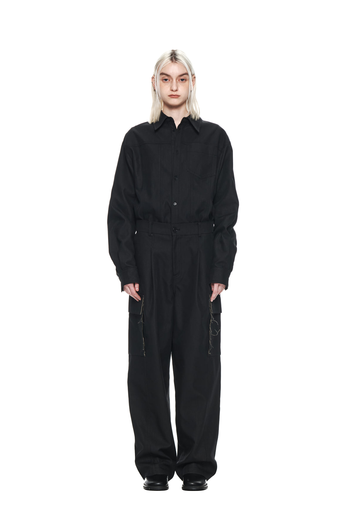 UTILITY BUTTON UP JUMPSUIT IN BLACK